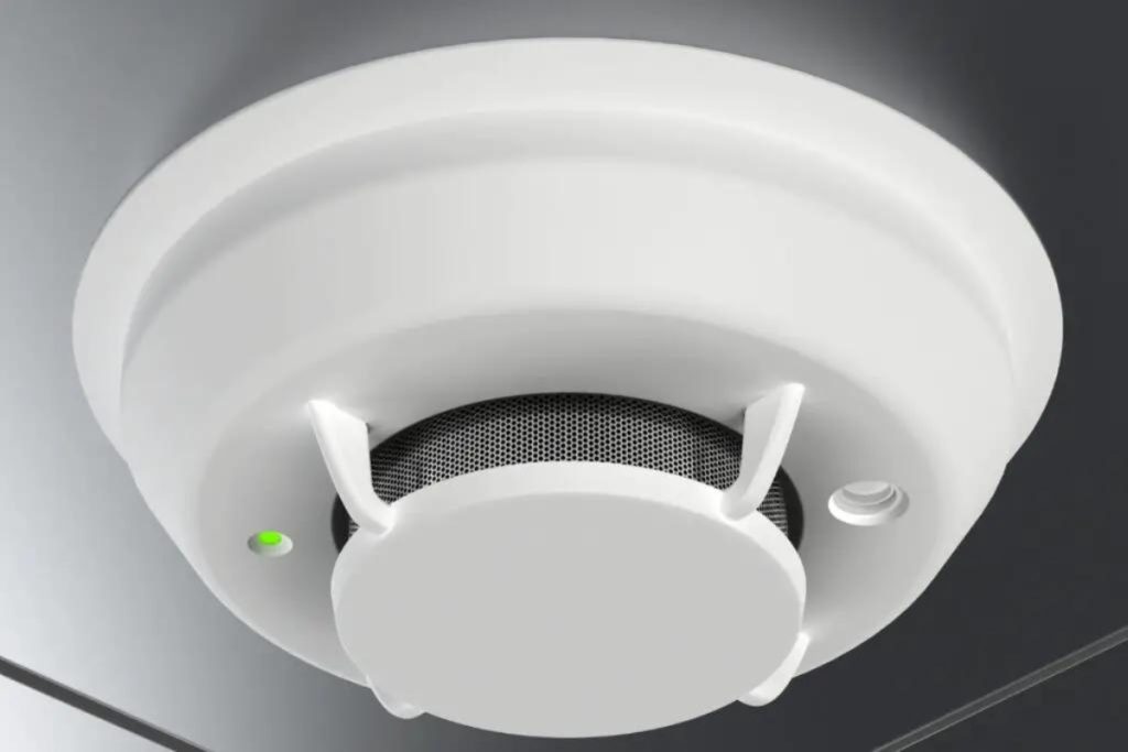 Understanding the Meaning of a Flashing Green Smoke Alarm Light