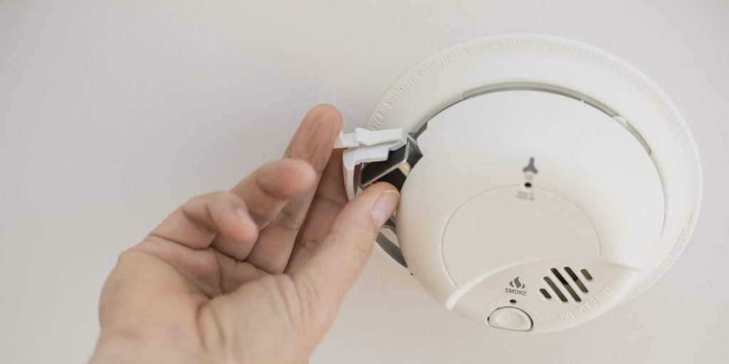 Silencing a Smoke Alarm: Effective Methods