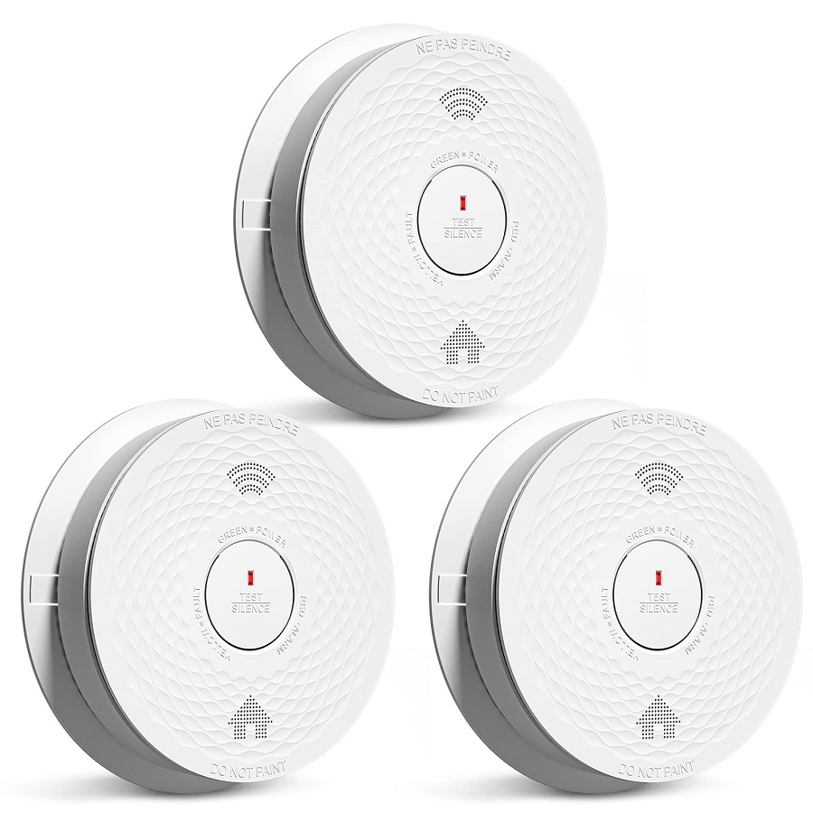 first alert smoke alarm red light