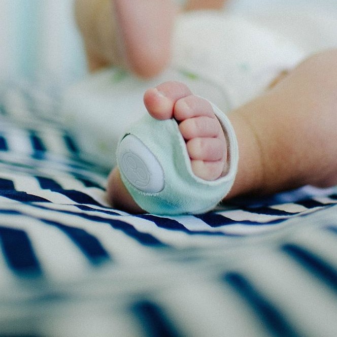 baby monitor for deaf parents
